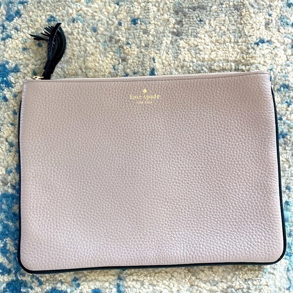 kate spade Handbags - Kate Spade tan wristlet
